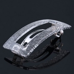 Hårspänne rektangelform färgade trådar